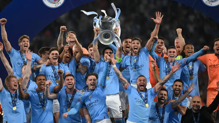 Al Ahli va por una de las figuras de Manchester City