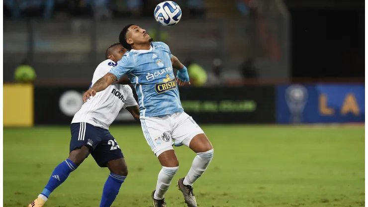 Prensa ecuatoriana minimiza a Cristal, tras triunfo de Emelec.
