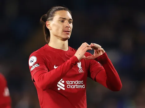 Liverpool mima a Darwin Núñez con un emblemático dorsal