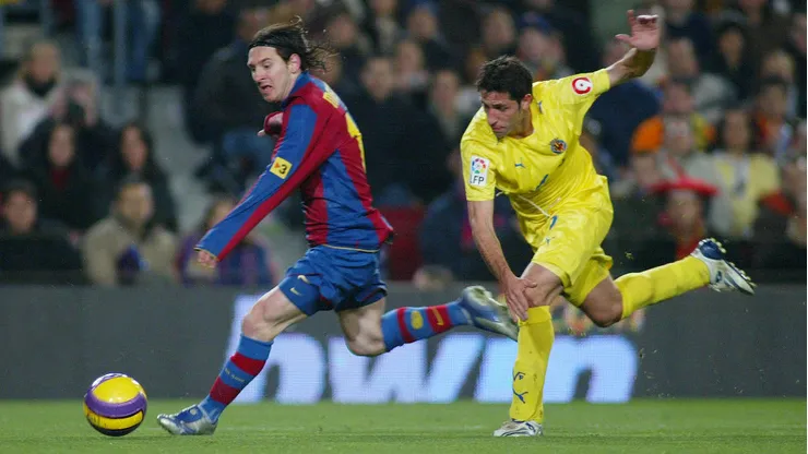 El lateral izquierdo, que sufrió con la mejor versión de Messi en Barcelona, ahora debe enfrentar falsas informaciones en la web.