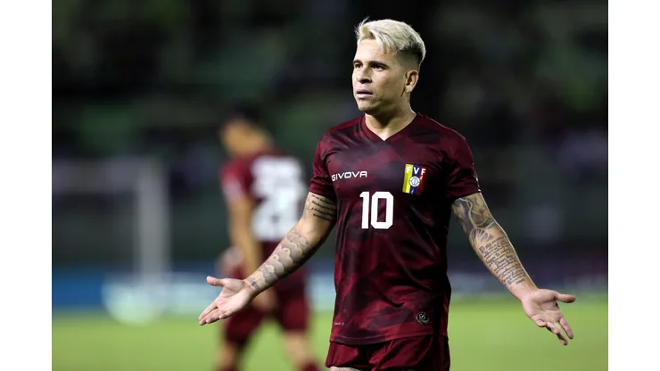 CARACAS, VENEZUELA - SEPTEMBER 02: Yeferson Soteldo of Venezuela reacts during a match between Venezuela and Argentina as part of South American Qualifiers for Qatar 2022 at Estadio Olimpico on September 02, 2021 in Caracas, Venezuela. (Photo by Edilzon Gamez/Getty Images)