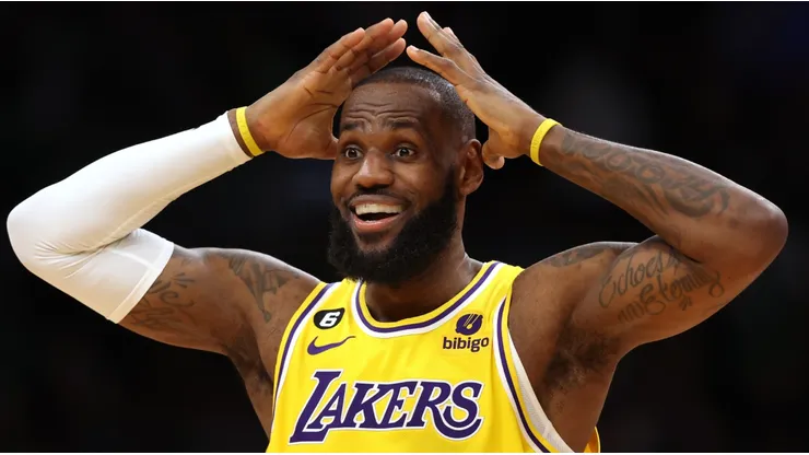 LeBron James con Lakers en la NBA.