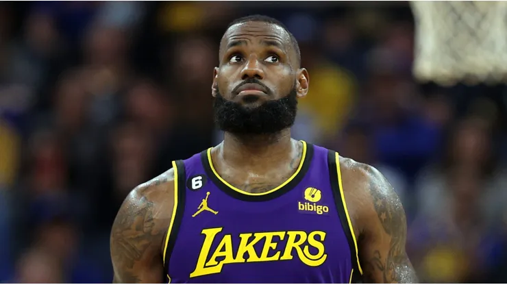 LeBron James con Lakers en la NBA.