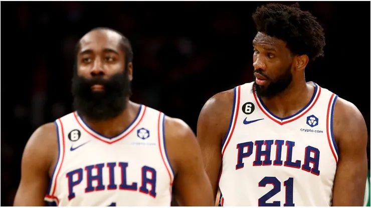 James Harden y Joel Embiid