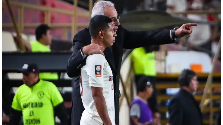 Fossati confirmó el arquero titular ante Corinthians.