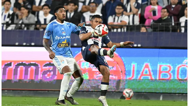 Chicho Salas sobre el duelo con Cristal: "Lo he visto como uno de Libertadores".