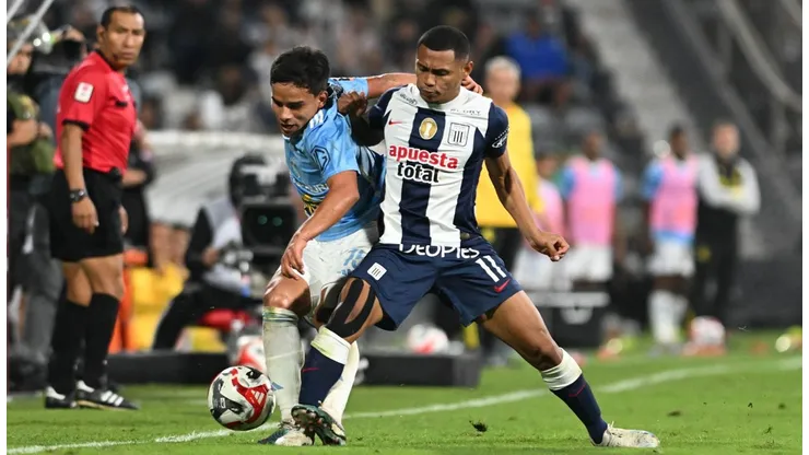 Alianza Lima y Sporting Cristal empataron con final polémico.