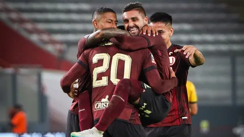 La "U" bailó samba con Cantolao y espera a Corinthians.