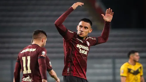 Con gol de Valera, la "U" le mete un baile a Cantolao.