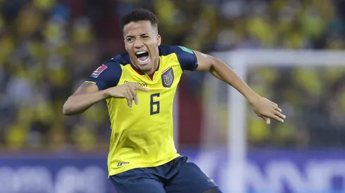 Byron Castillo en un partido con la Selección de Ecuador.
