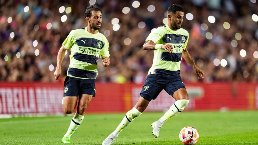 Riyad Mahrez y Bernardo Silva podrían irse a jugar a Arabia.