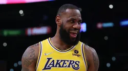 LeBron James con Los Angeles Lakers en la NBA.