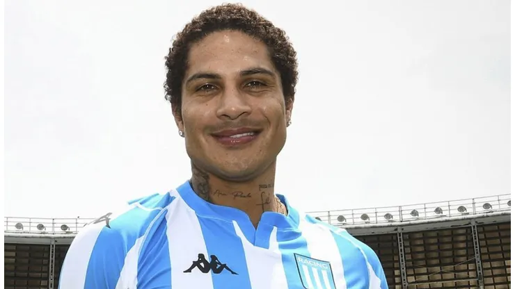 ¡Paolo Guerrero no va más en Racing Club!