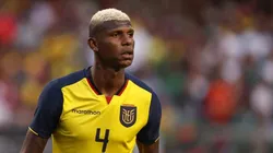 Lo frenó solo: Robert Arboleda brilló contra Endrick, futuro crack del Real Madrid