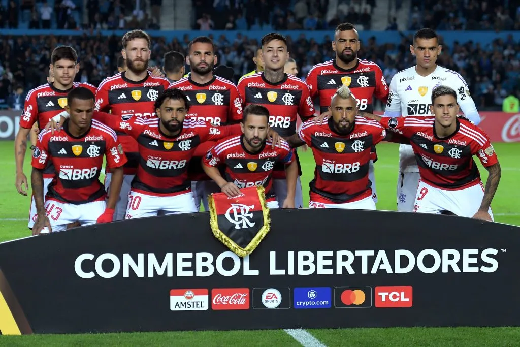 Flamengo podría incorporar a Davinson Sánchez como gran refuerzo (Photo by Marcelo Endelli/Getty Images)