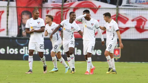 En LDU le buscan salida a este jugador.