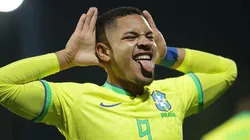 El brasileño rumbo a Barcelona.