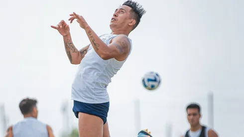 Christian Cueva se presentó en los entrenamientos sin problemas