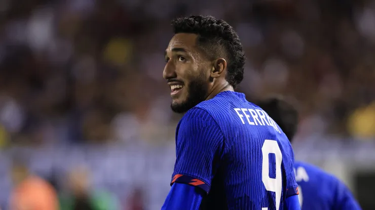 Ferreira anotó otro hat-trick y quebró un récord en la Copa Oro