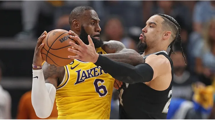 LeBron James y Dillon Brooks en la NBA.