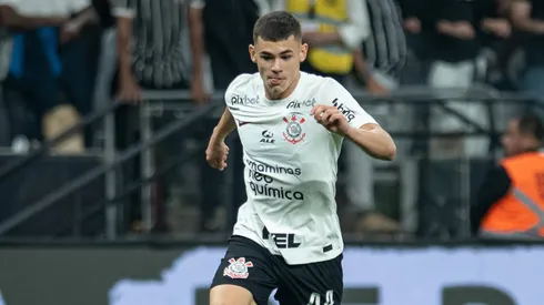 Gabriel Moscardo, joven futbolista de Corinthians.