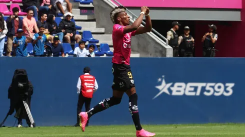 El delantero ecuatoriano está muy cerca de salir de Independiente del Valle