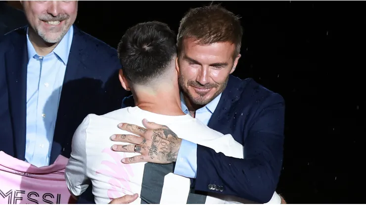 Lionel Messi y David Beckham en el día de la presentación del '10' argentino.