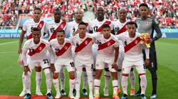 YEKATERINBURG, RUSSIA - JUNE 21: Peru team pose prior to the 2018 FIFA World Cup Russia group C match between France and Peru at Ekaterinburg Arena on June 21, 2018 in Yekaterinburg, Russia. (Photo by Catherine Ivill/Getty Images)