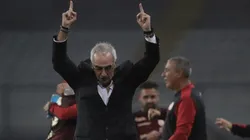 Jorge Fossati: "Faltan 7 partidos, hay mucha tela por cortar"