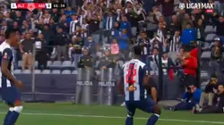 Rodríguez marca el gol del alivio para Alianza Lima