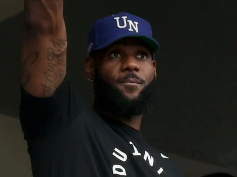 LeBron James apareció con el Dream Team de USA de la manera menos pensada