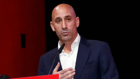 Luis Rubiales, presidente de la RFEF, suspendido.