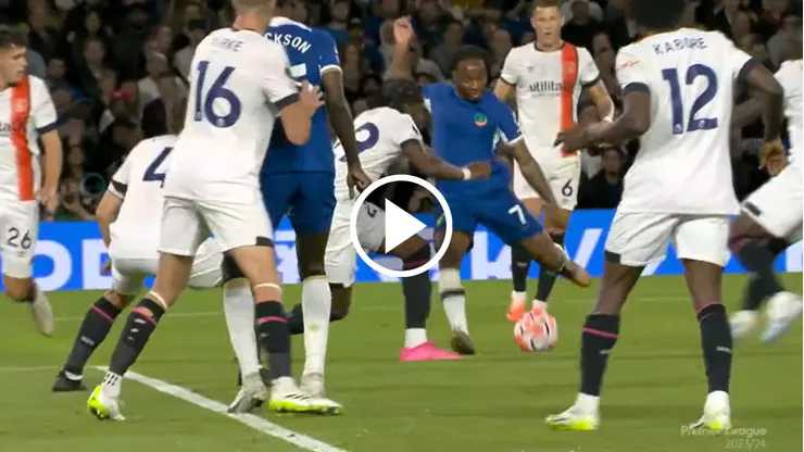 Lo celebra Pochettino, Sterling se gambeteó a todos para el primero del Chelsea