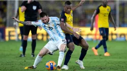 Lionel Messi y Carlos Gruezo