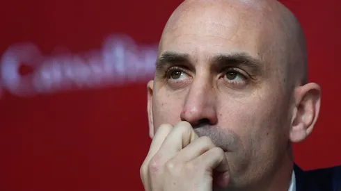 Luis Rubiales no renunció, pero puede ser inhabilitado.