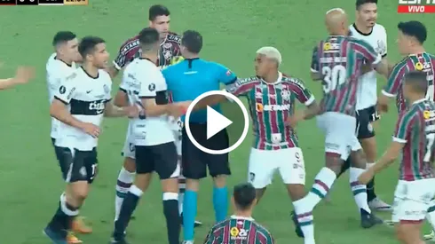 La pelea se registró en le primer tiempo.