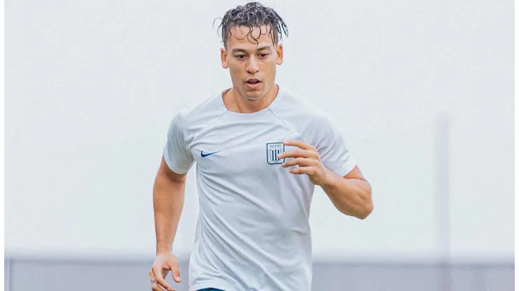 Cristian Benavente tiene fecha de regreso a las canchas