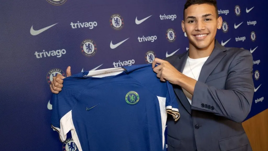 Deivid Washington firmó contrato con el Chelsae por siete años.