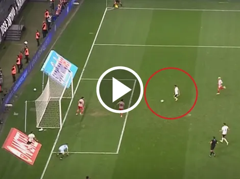 Corinthians se perdió un gol sin arquero ante Estudiantes