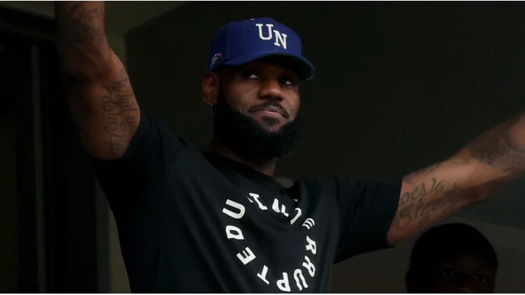 LeBron James, estrella de Los Angeles Lakers y la NBA.
