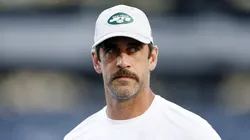 Aaron Rodgers se prepara para su debut en los Jets.