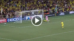 Campana se perdió un gol insólito en la final de la Leagues Cup