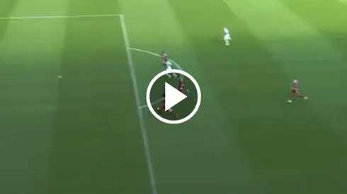 El ecuatoriano se mandó un gran gol en Bélgica