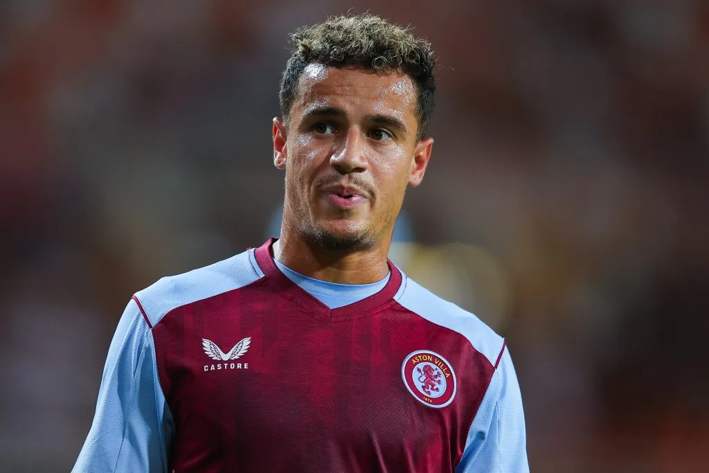 Philippe Coutinho podría dejar el Aston Villa (Photo by Eric Alonso/Getty Images)