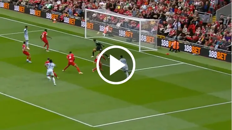Con gol de Semenyo, Bournemouth le gana a Liverpool