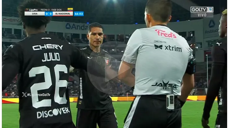 El gesto de Paolo Guerrero tras ser cambiado