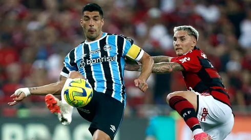 El delantero charrúa acumulará dos meses sin anotar en Brasil.