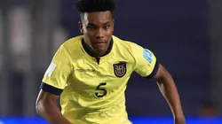 ¿Se cae el traspaso?: Emisarios de Europa vinieron a ver a Óscar Zambrano y esto ocurrió