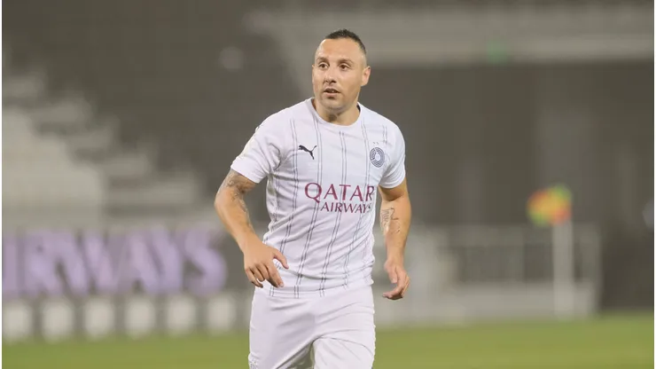 Santi Cazorla dejó Qatar y ahora jugará en Real Oviedo.