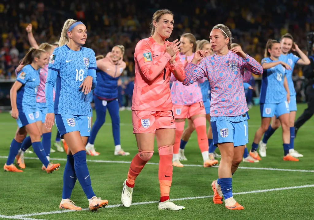 Mary Earps se enojó porque decidieron no vender su buzo de arquera. (Getty Images)